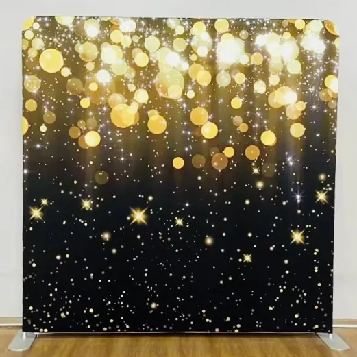 Fondo de luces doradas para photobooth en una boda en Miami