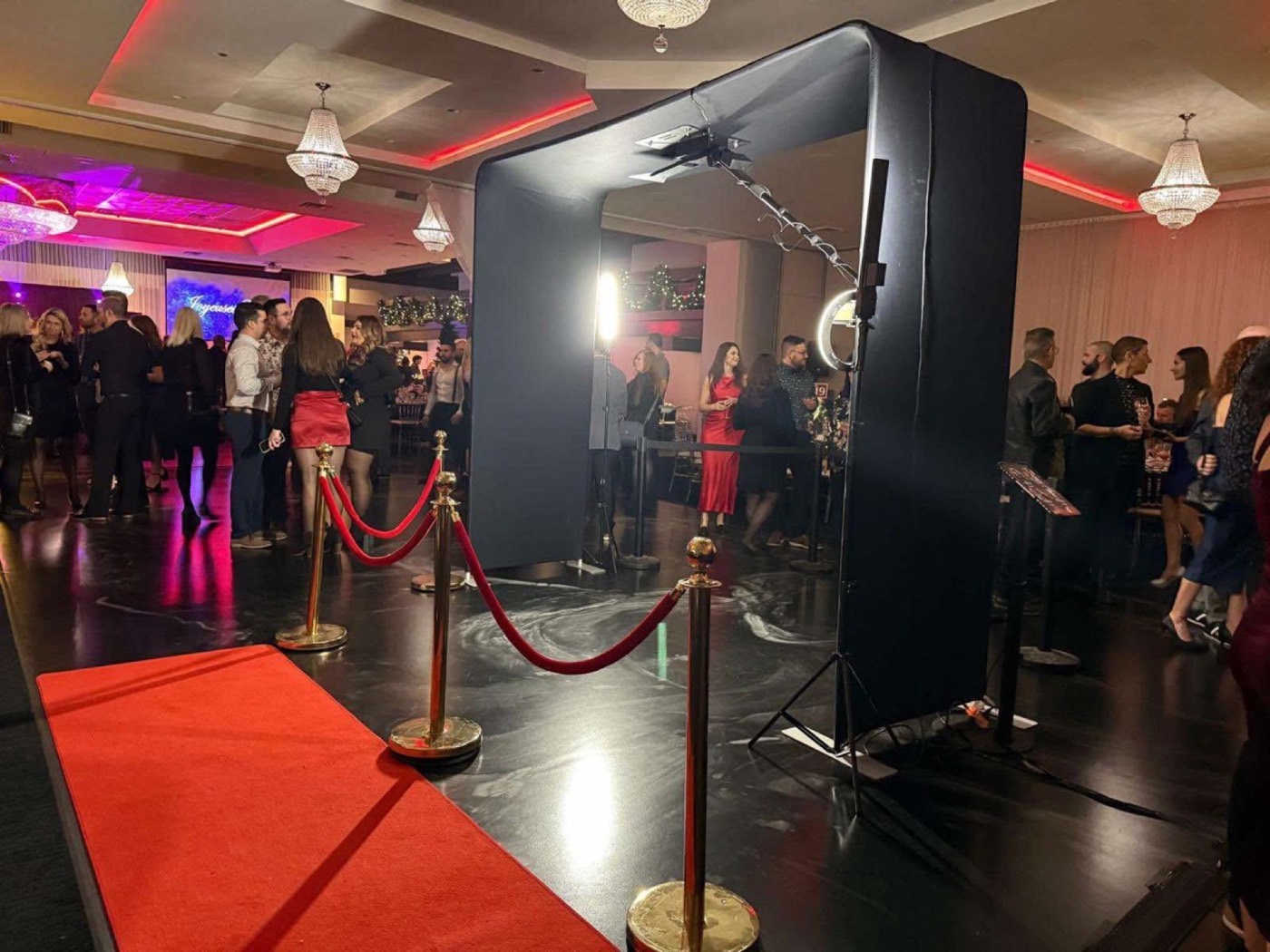 Overhead 360 Photo Booth frame at a Miami event